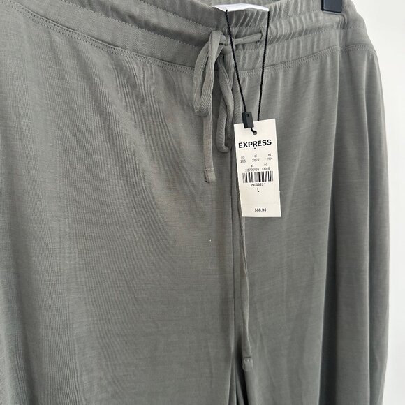 Express Two-Piece Lounge Set | Front Cardigan Jacket (XL) & Drawstring Pants (L) - Picture 9 of 11